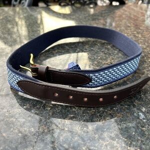 Vineyard Vines Club Belt Mens 30 Blue Whale Leather